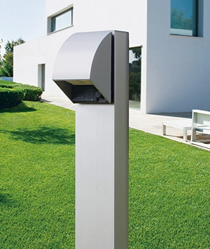 屋外電源コンセント支柱 Dポール